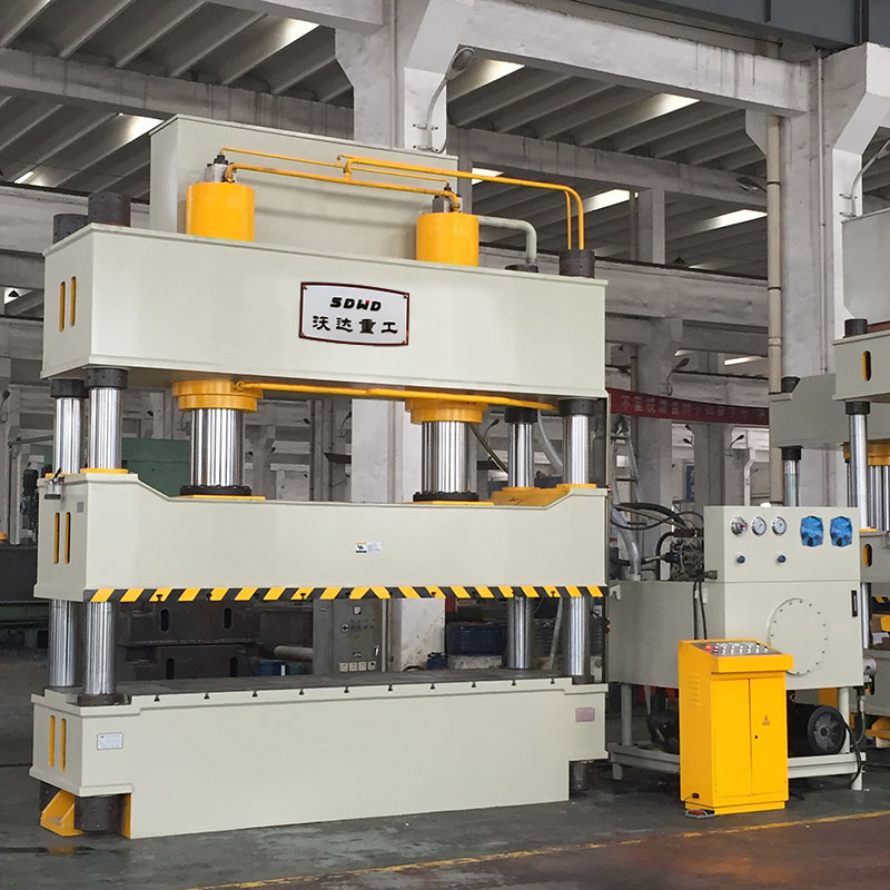 不鏽鋼雨搭防雨棚拉伸成型液壓機圖片