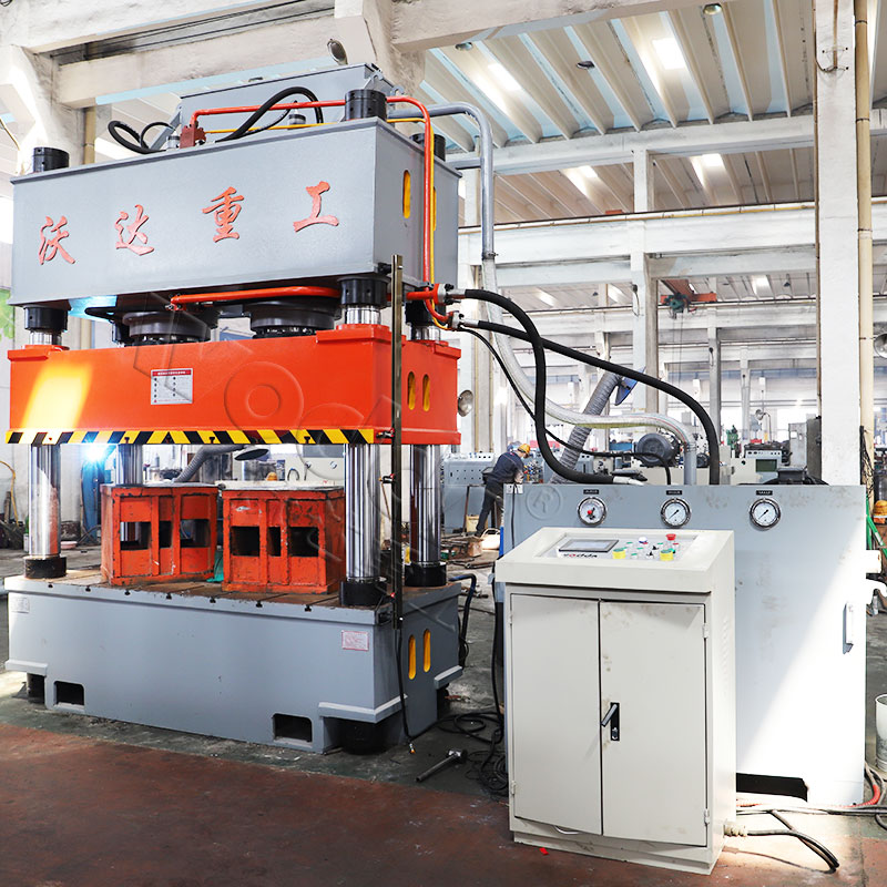 500噸三梁四柱液壓機 500噸三梁四柱液壓機