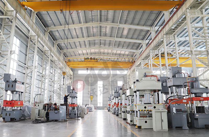 山東沃達重工新生産車間