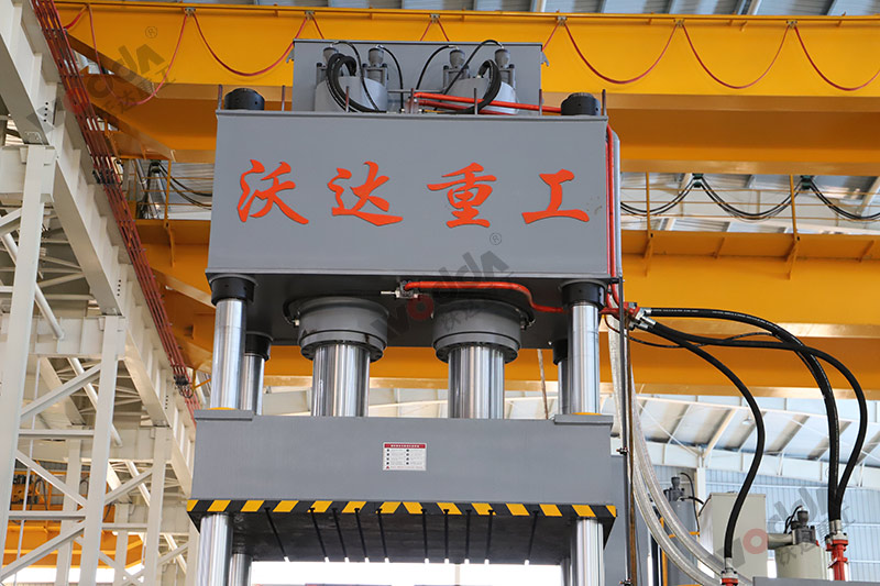 1000噸多杆頂出帶液壓墊拉伸液壓機_1000噸四柱液壓機 1000噸多杆頂出帶液壓墊拉伸液壓機_1000噸四柱液壓機