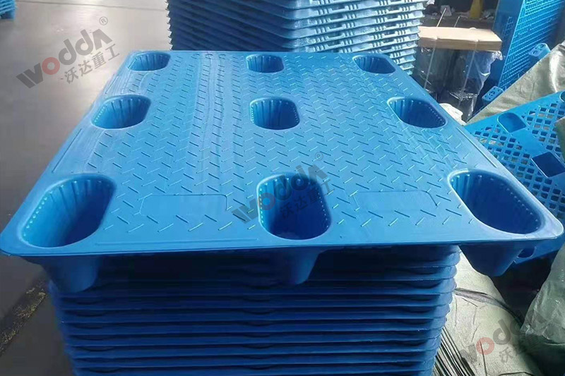 塑料托盤生産設備機器-800噸四柱液壓機 塑料托盤生産設備機器-800噸四柱液壓機