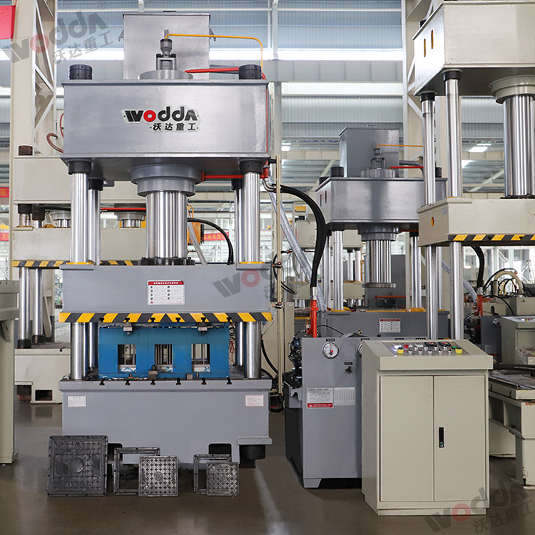 樹脂井蓋成型液壓機(圖2) 樹脂井蓋成型液壓機(圖2)