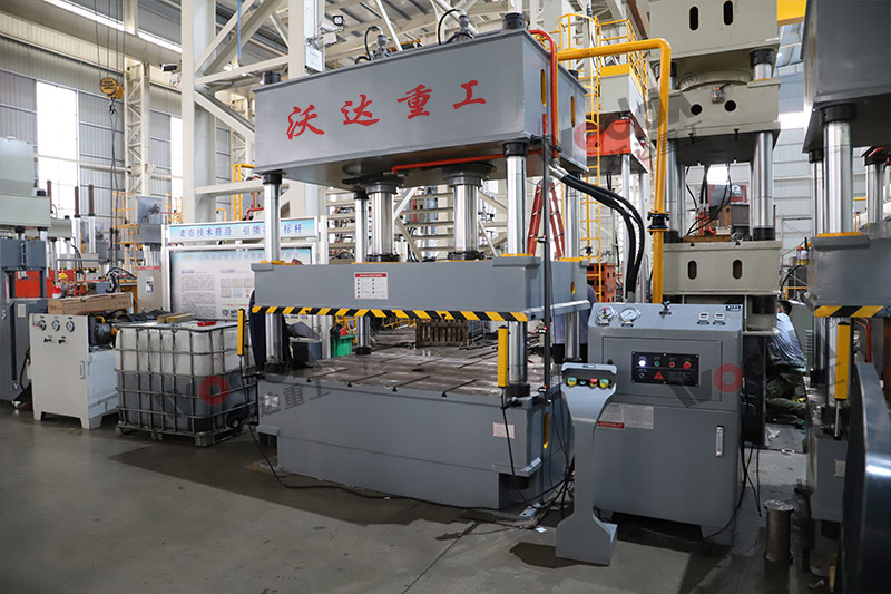 200汽車内飾件成型液壓機 200汽車内飾件成型液壓機